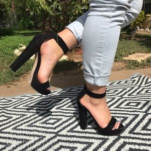 Chinese Laundry Strappy Platform Heels